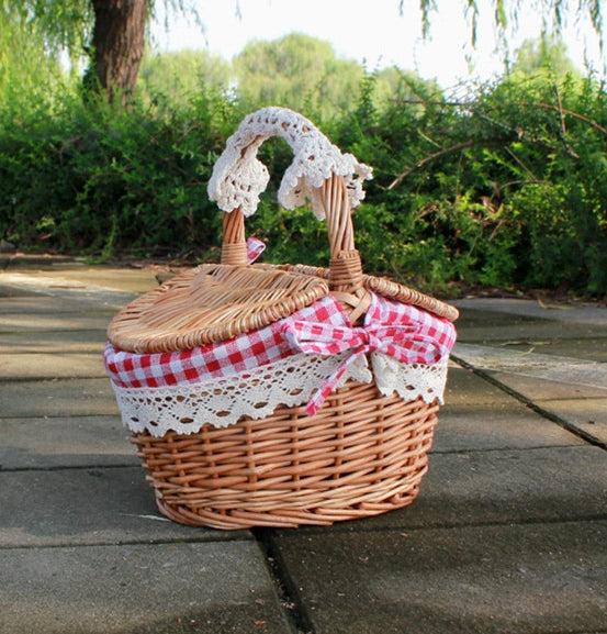 Woven Willow Picnic Basket with Lid – Vintage Picnic, Storage & Gift Basket